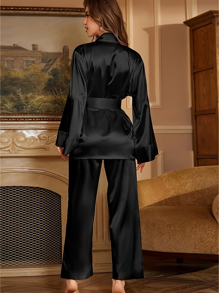 Aurielle | Elegance Robe &amp; Pajama Set