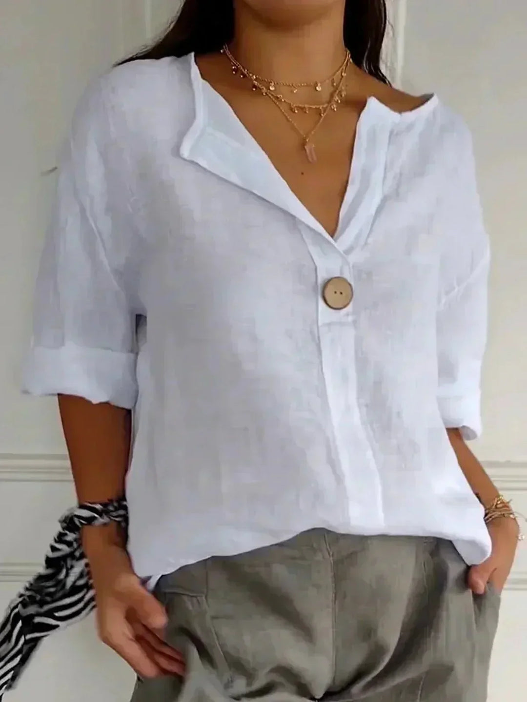 Susan | Relaxed V-Neck Top